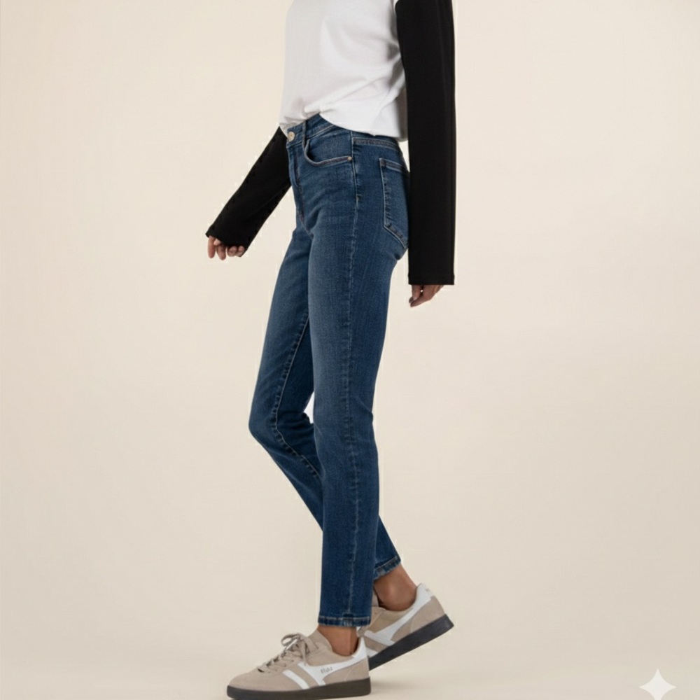 Kut from the Kloth Charlize High Rise Raw Hem Stretch Jeans Blue 0